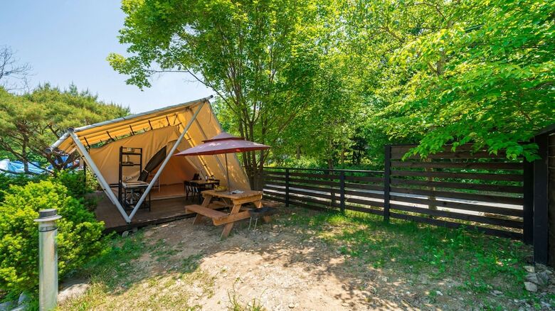 Gapyeong Saeyeon Caravan - Glamping