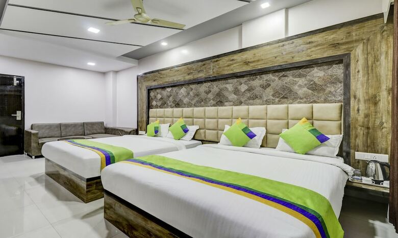 Treebo Trend Hotel Sahara Suites