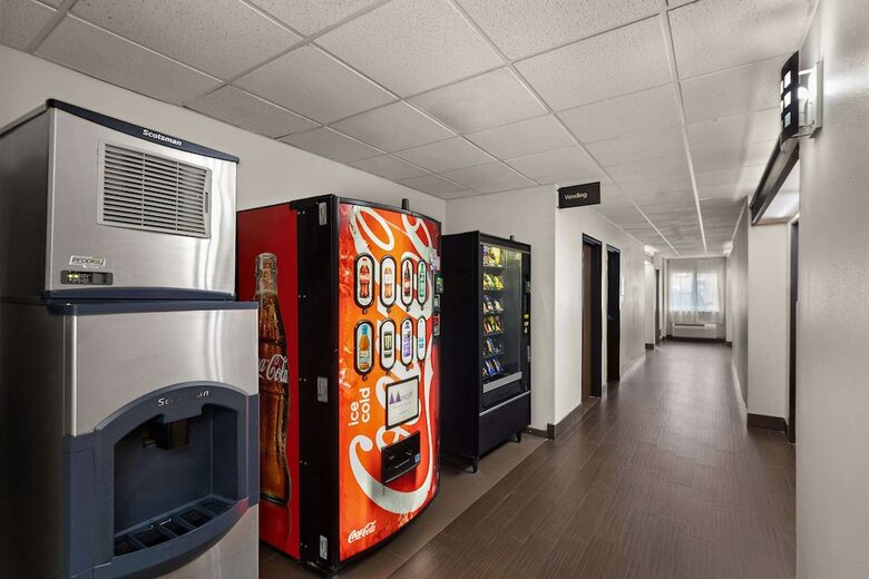 Hotel Comfort Inn & Suites