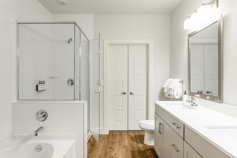 Kasa Dallas North Apartments