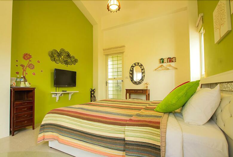 Z. H. Garden Hotel