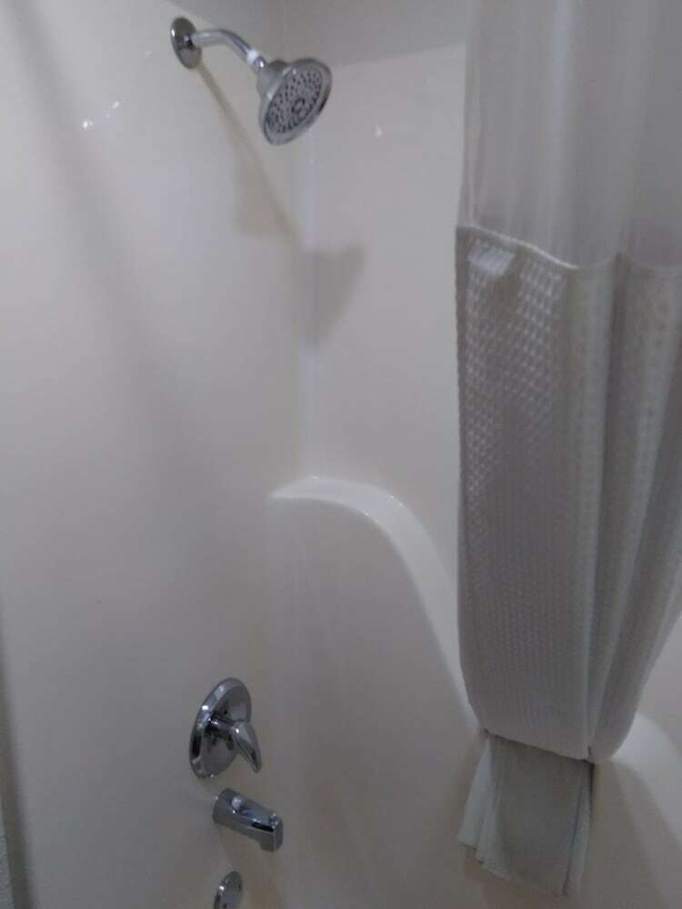 Hotel Quality Inn & Suites