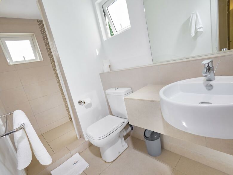 Le Beachclub Serviced Apartments And Villas