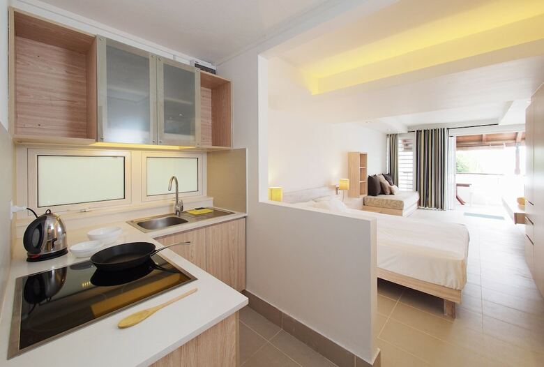 Le Beachclub Serviced Apartments And Villas