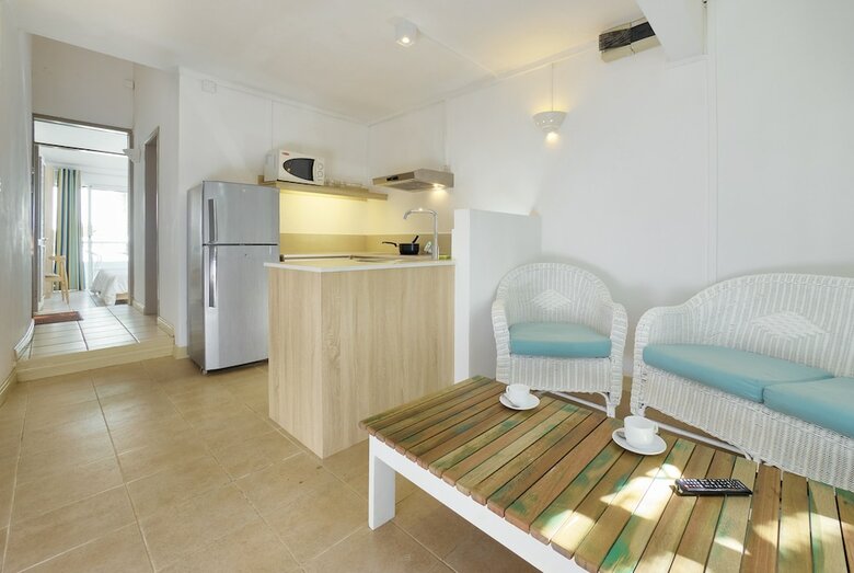 Le Beachclub Serviced Apartments And Villas