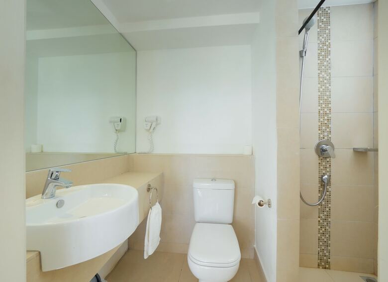 Le Beachclub Serviced Apartments And Villas