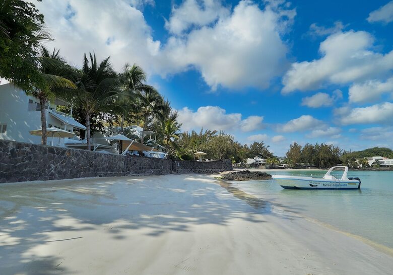 Le Beachclub Serviced Apartments And Villas