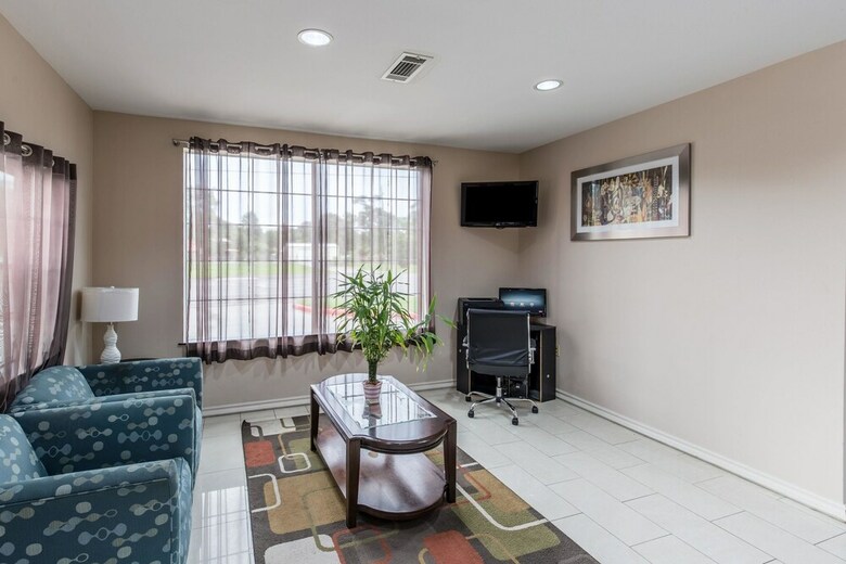 Hotel Quality Inn & Suites