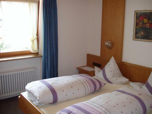 G�stehaus Zur F�rbe Apartments