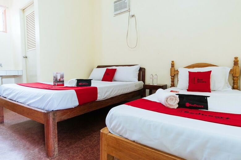 Hotel Reddoorz @ Bm Road
