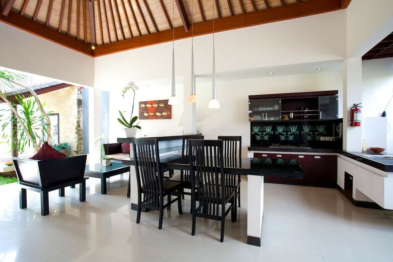 Hotel The Rishi Villa