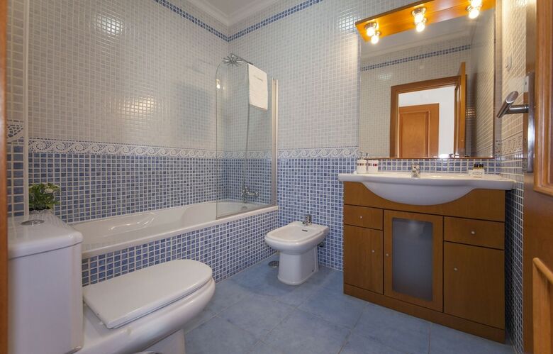 Apartamentos B41 - Windmill Modern With Pool