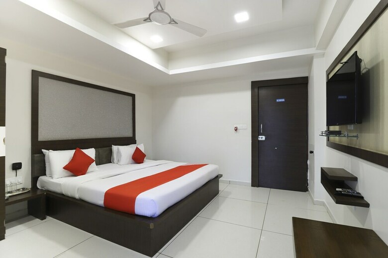 Oyo 48886 Hotel Sagar Inn