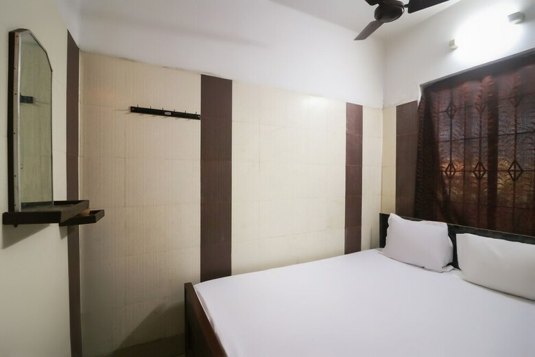Hotel Spot On 49450 Silver Woods