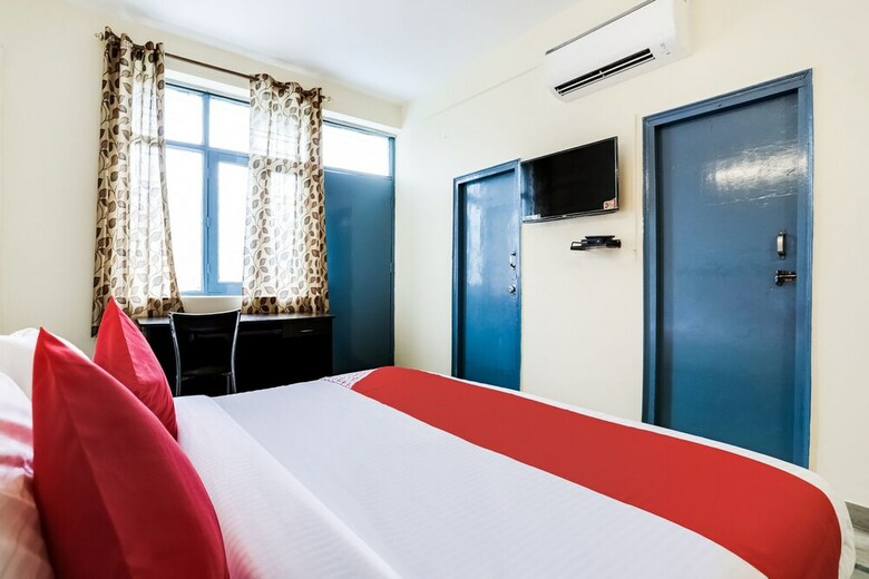 Hotel Oyo Flagship 41356 Jasola Sws