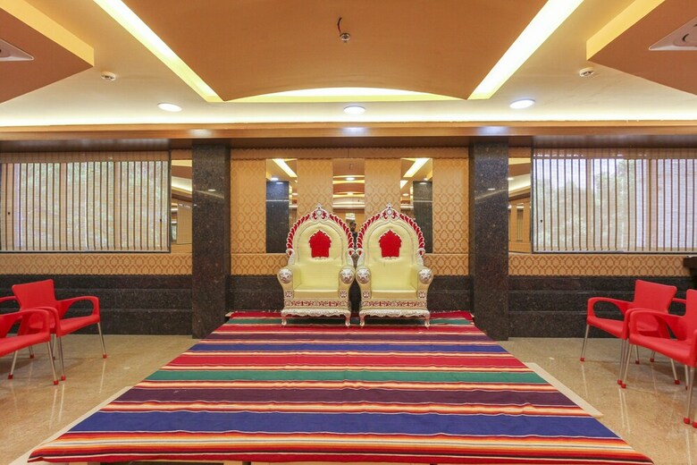 Capital O 47729 Hotel Saravana Bhavan