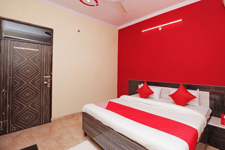 Oyo 37246 New Hotel Swastik