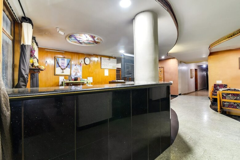 Spot On 60917 Hotel Ganesh