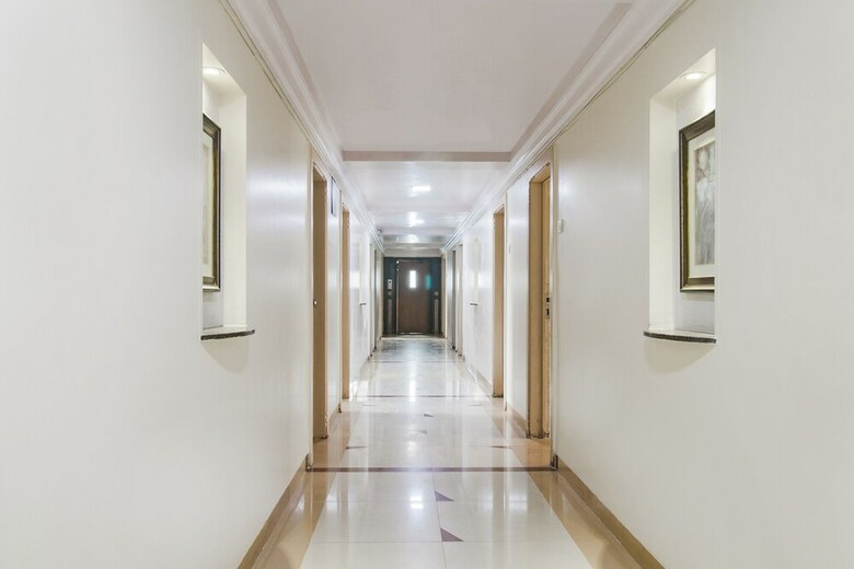 Oyo 41076 Hotel Dhiraj Residency