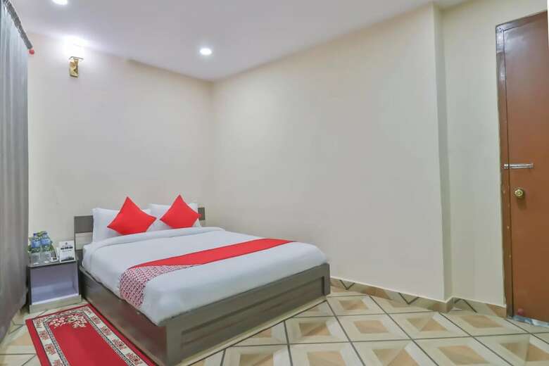 Oyo 615 Hotel Turahi