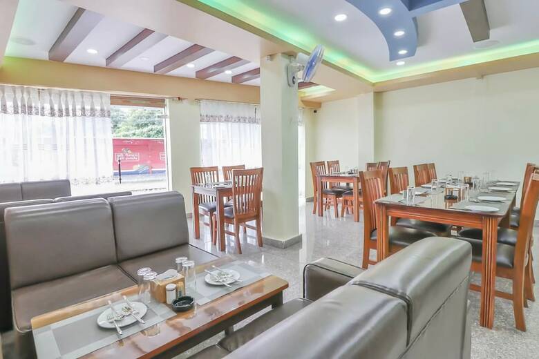 Oyo 615 Hotel Turahi