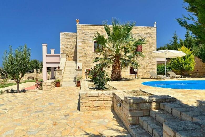 Grecian Villas Chania