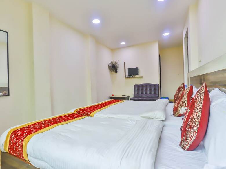 Spot On 633 Hotel Surya International