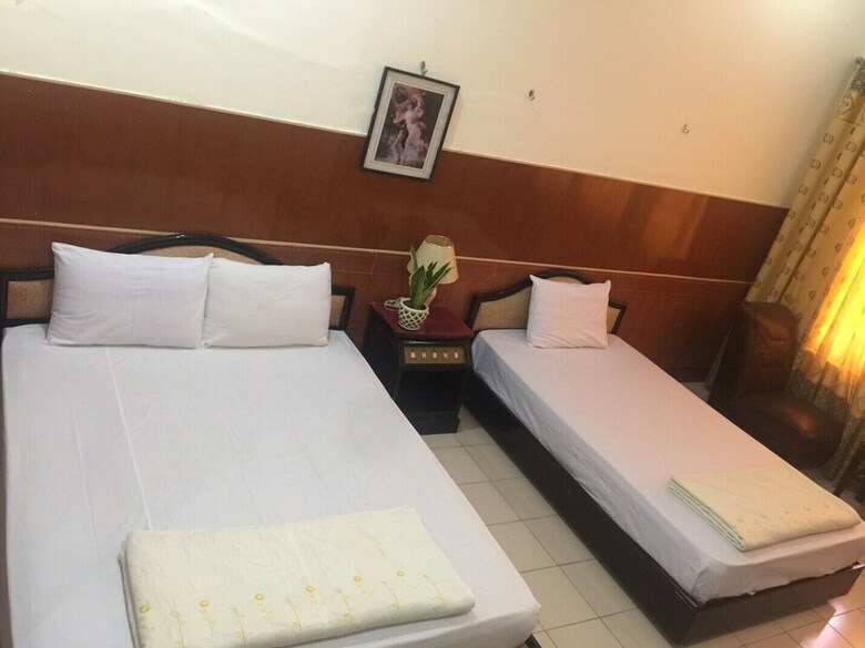 Hotel Motel Song Huong A3
