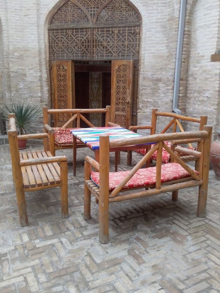 Hotel Mekhtar Accomodation