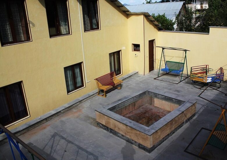 Hotel Guesthouse M22
