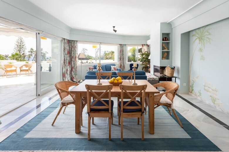 3bd Exclusive Apartment In Guadalmina Beach, Parque Del Sol