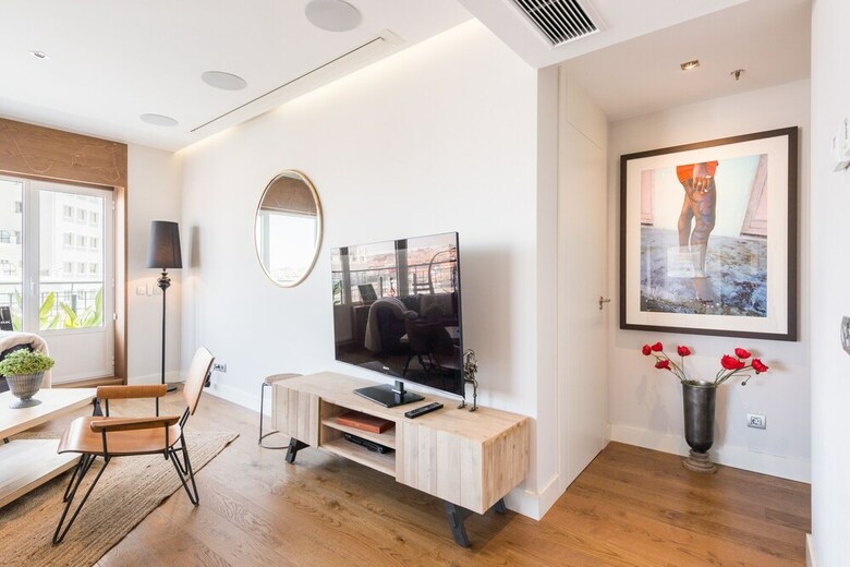 Luxurius Apartment With Huge Balcony At Plaza de Espa�a
