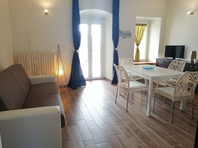 Iseolakerental - Hill Apartments