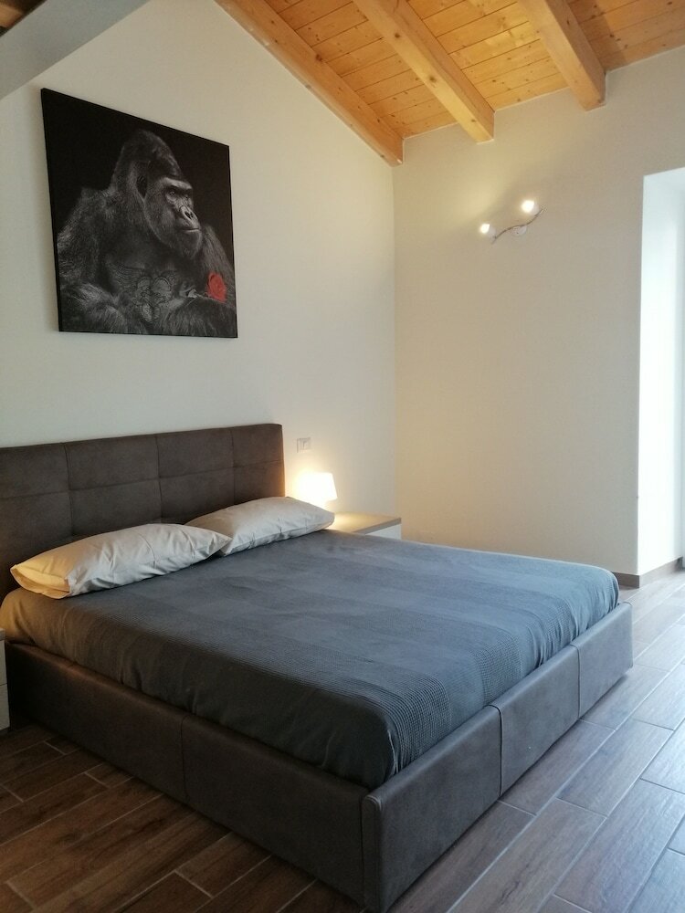 Iseolakerental - Hill Apartments