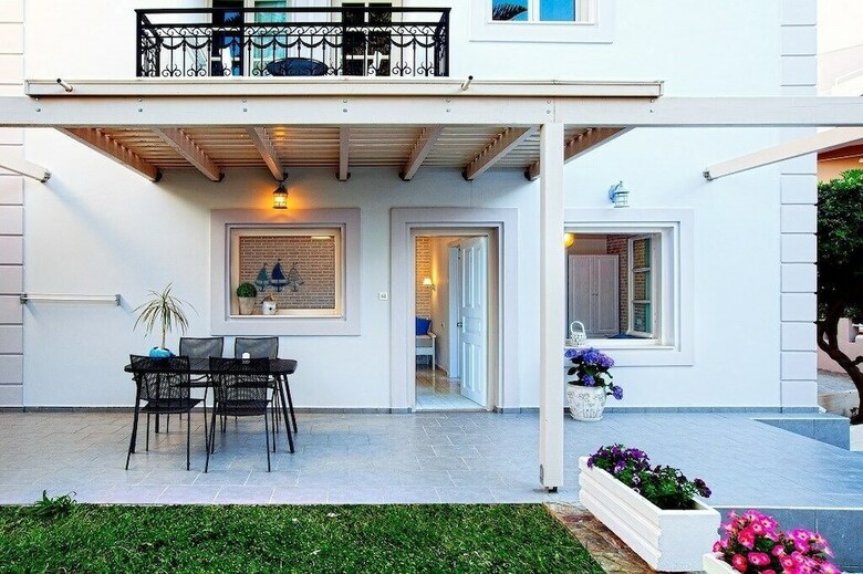 Aparthotel Alkionides Seaside Apartments