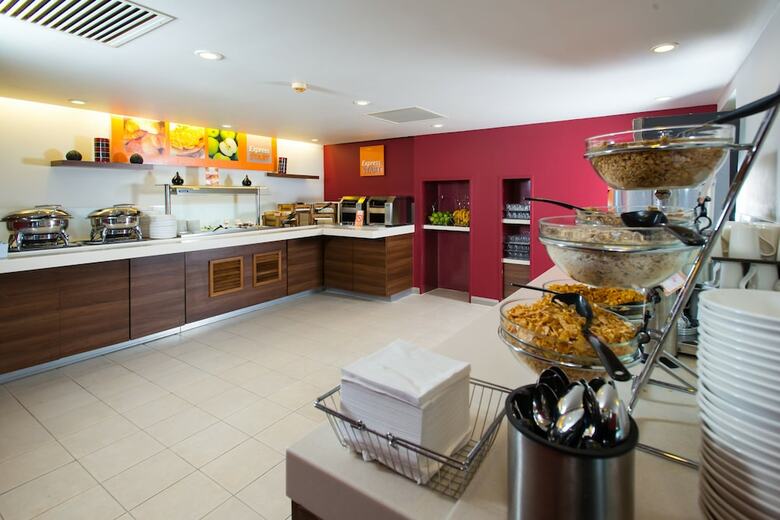Hotel Holiday Inn Express Leeds City Centre