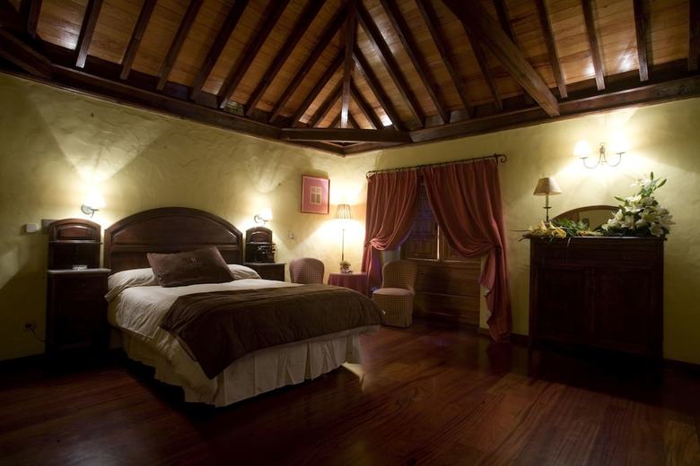 Hotel Rural Casa De Los Camellos