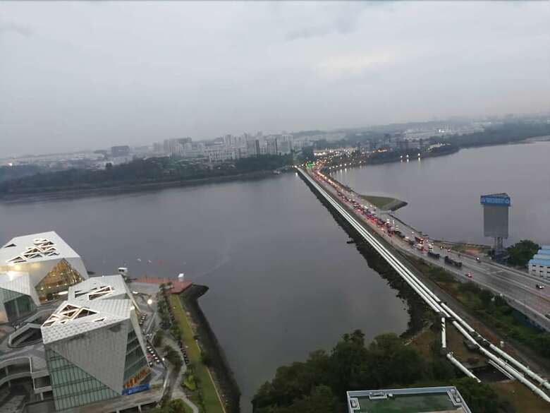 Jb City Ciq Shopping Mall Apartment