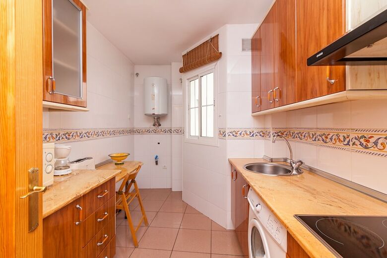 Rubarsal Burriana Playa Canovas Nerja (2d) Apartment