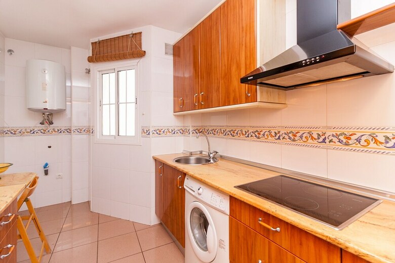 Rubarsal Burriana Playa Canovas Nerja (2d) Apartment