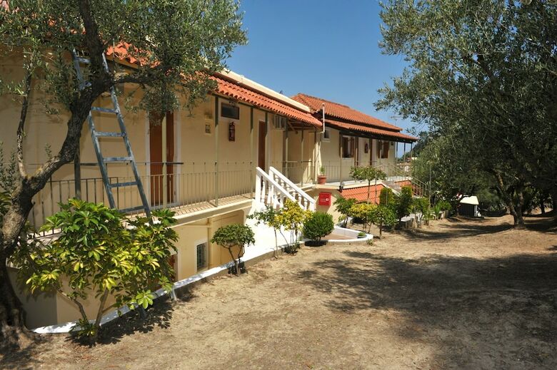 Hotel Petros Giatras - Rooms