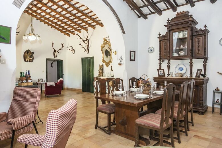 Villa La Mina Constantina Canovas
