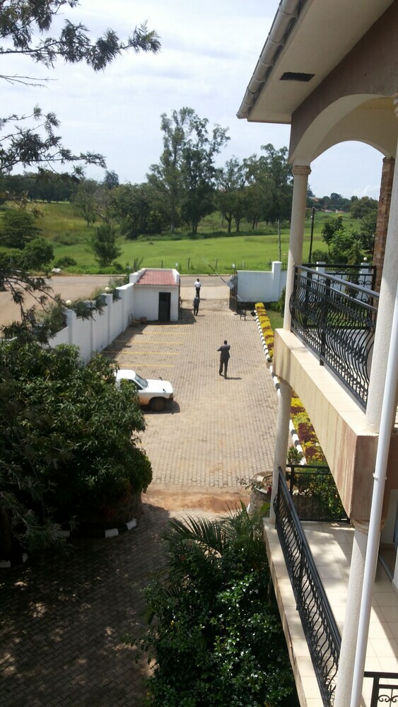 Rosevilla Hotel