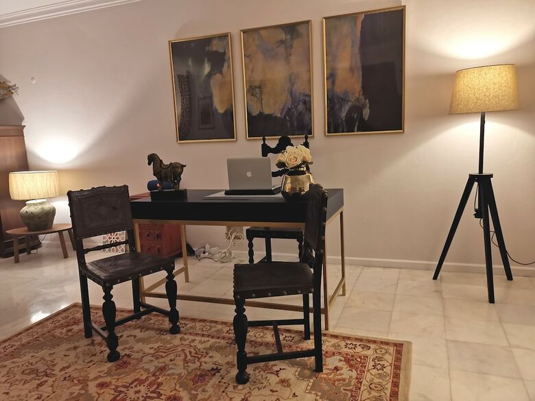 Vogue 23 Boutique Hotel