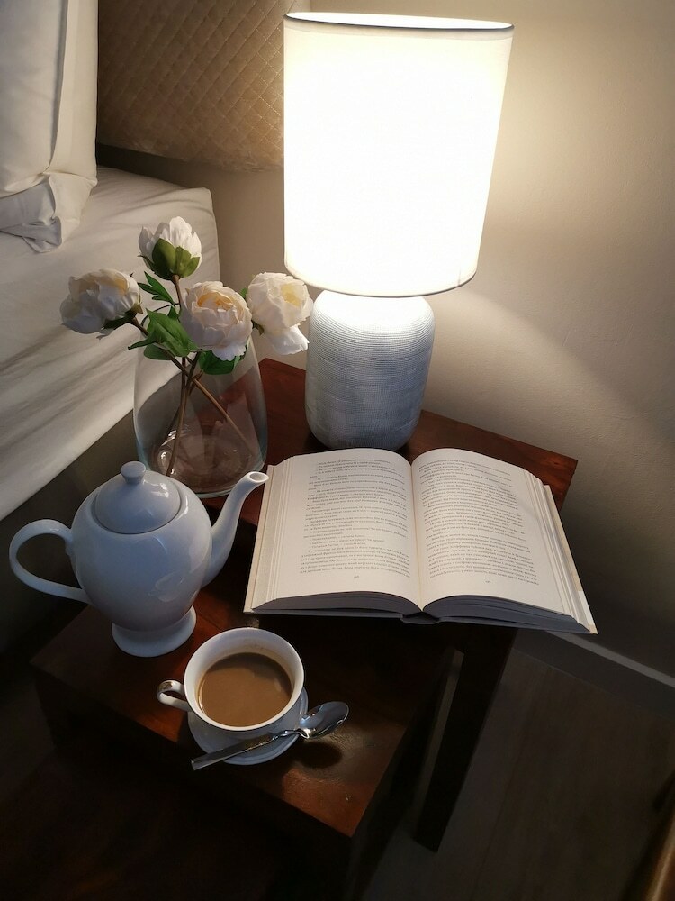 Vogue 23 Boutique Hotel