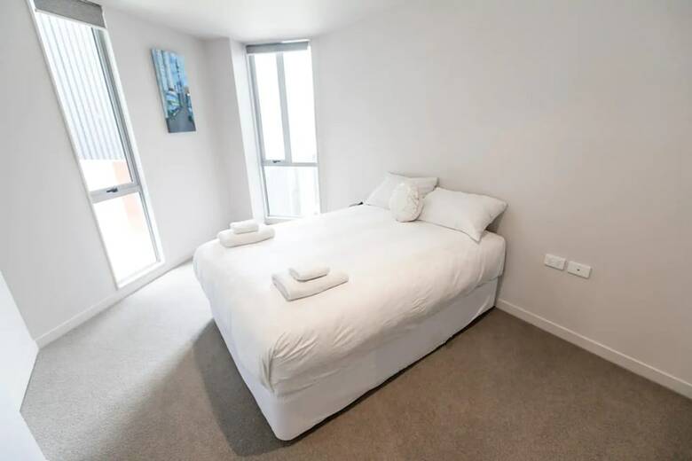 Modern 4 Bedroom Albany Apartment
