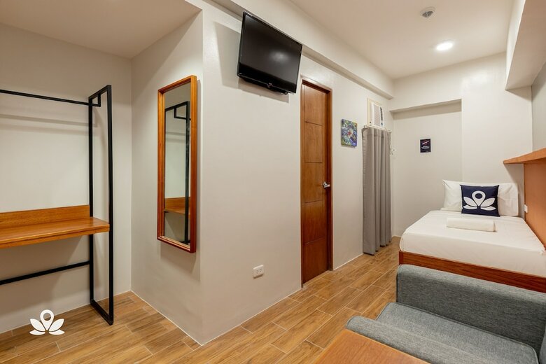 Hotel Zen Premium Uptown Bgc