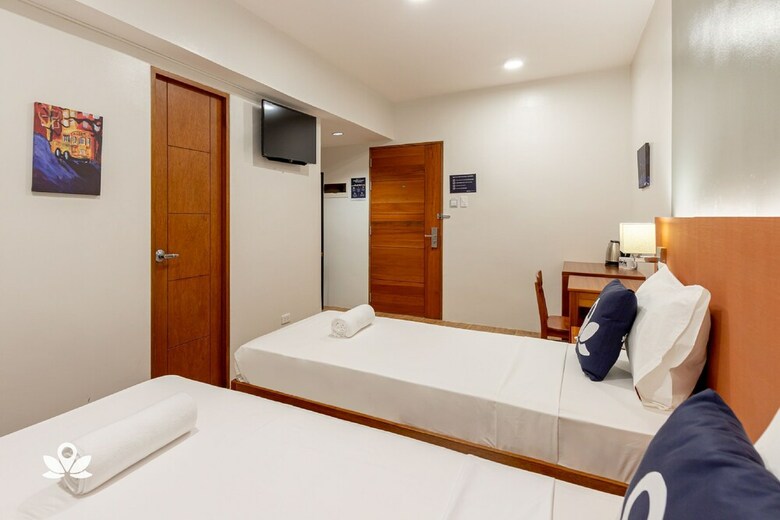 Hotel Zen Premium Uptown Bgc