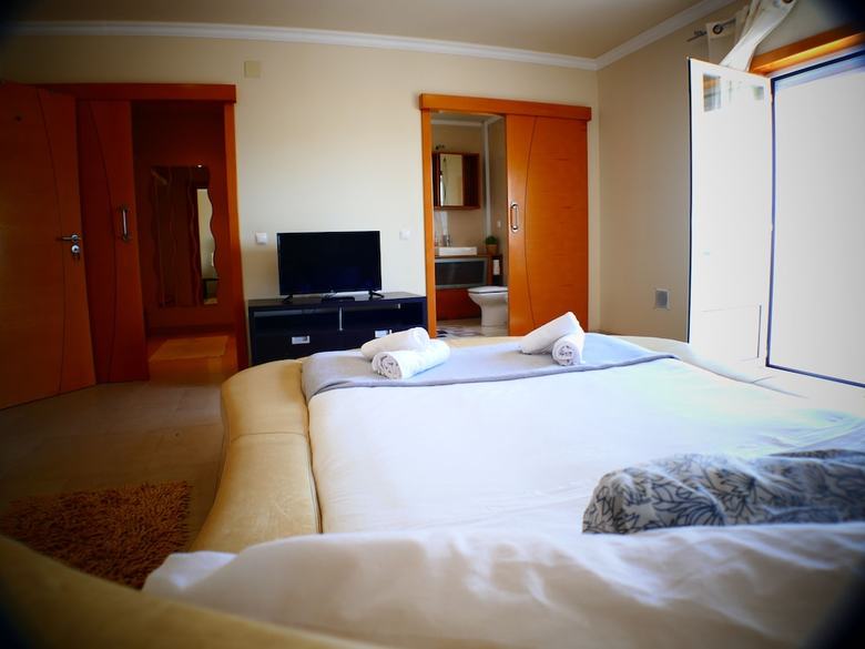 Hotel Surf Royal Guest House