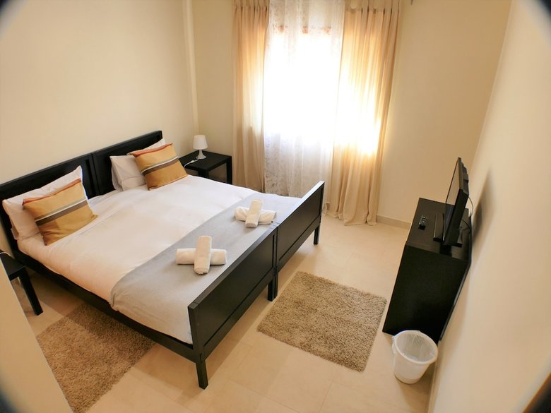 Hotel Surf Royal Guest House
